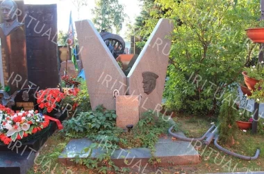 Компания по изготовлению памятников Iritual.ru Фото 2 на сайте Basmannyi.ru