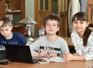 Онлайн-школа программирования и математики для детей Алгоритмика на улице Солянка Фото 1 на сайте Basmannyi.ru